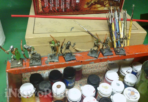 More (dead) men at arms (28701 visits) Almost ready to spray the clear coat on these guys.
Em's gluing technique is kind of funny - the gu... More (dead) men at arms