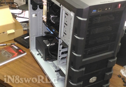 TJs rig (2153 visits) One night I stayed late to help build a beastly machine for a friend. He planned to use it for WOW ... TJs rig