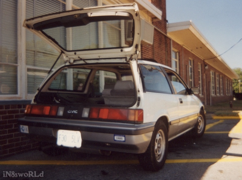 auto84civic-2.jpg